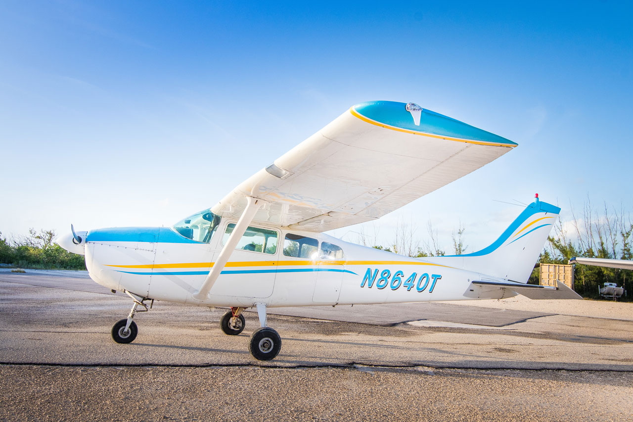 Skydive Key West airplane