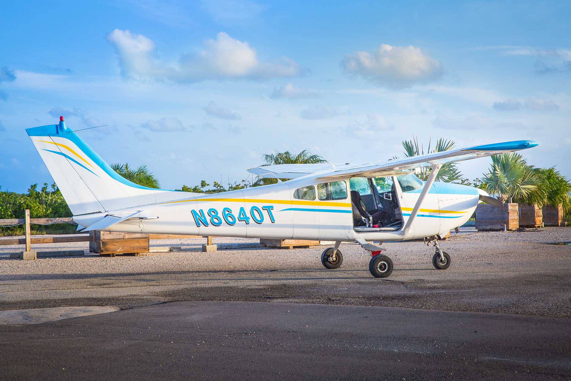 Skydive Key West airplane